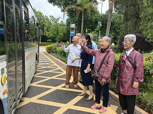 玉溪市社会福利服务中心公交站点启用.jpg