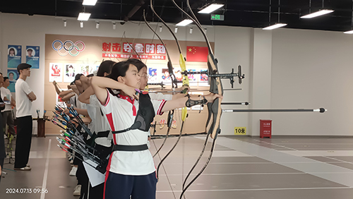 小小神射手赛场展风采.jpg